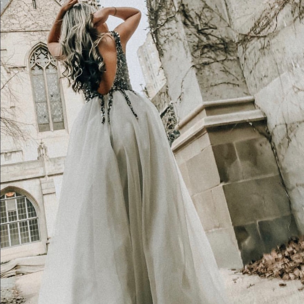 JJs House Tulle dress - Picture 3 of 7